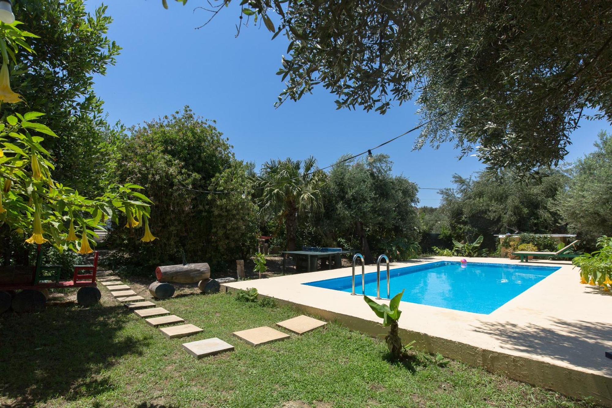 شقة Sofiana'S Garden Retreat With Private Pool Dhrapaniás المظهر الخارجي الصورة