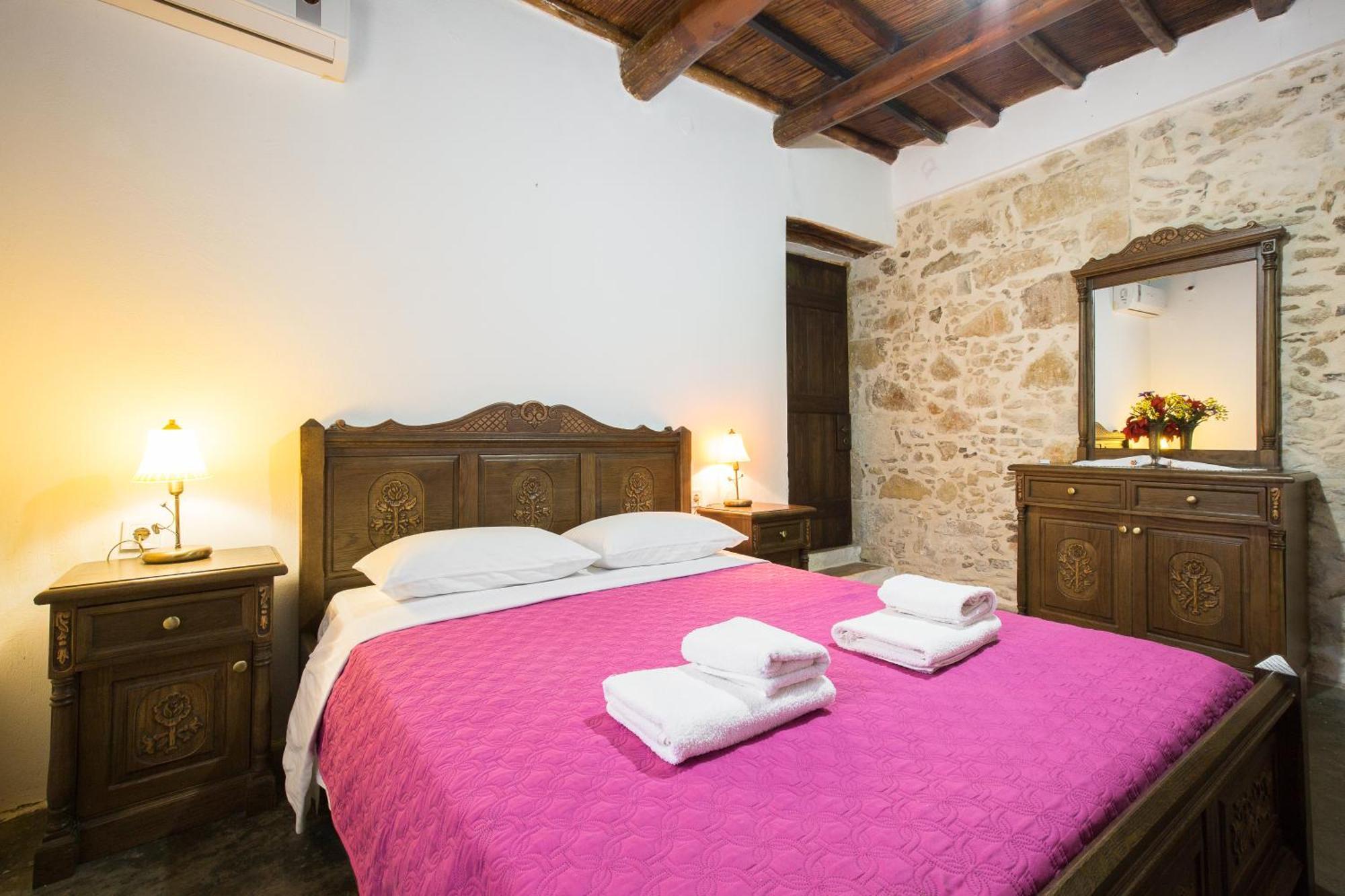 شقة Sofiana'S Garden Retreat With Private Pool Dhrapaniás المظهر الخارجي الصورة