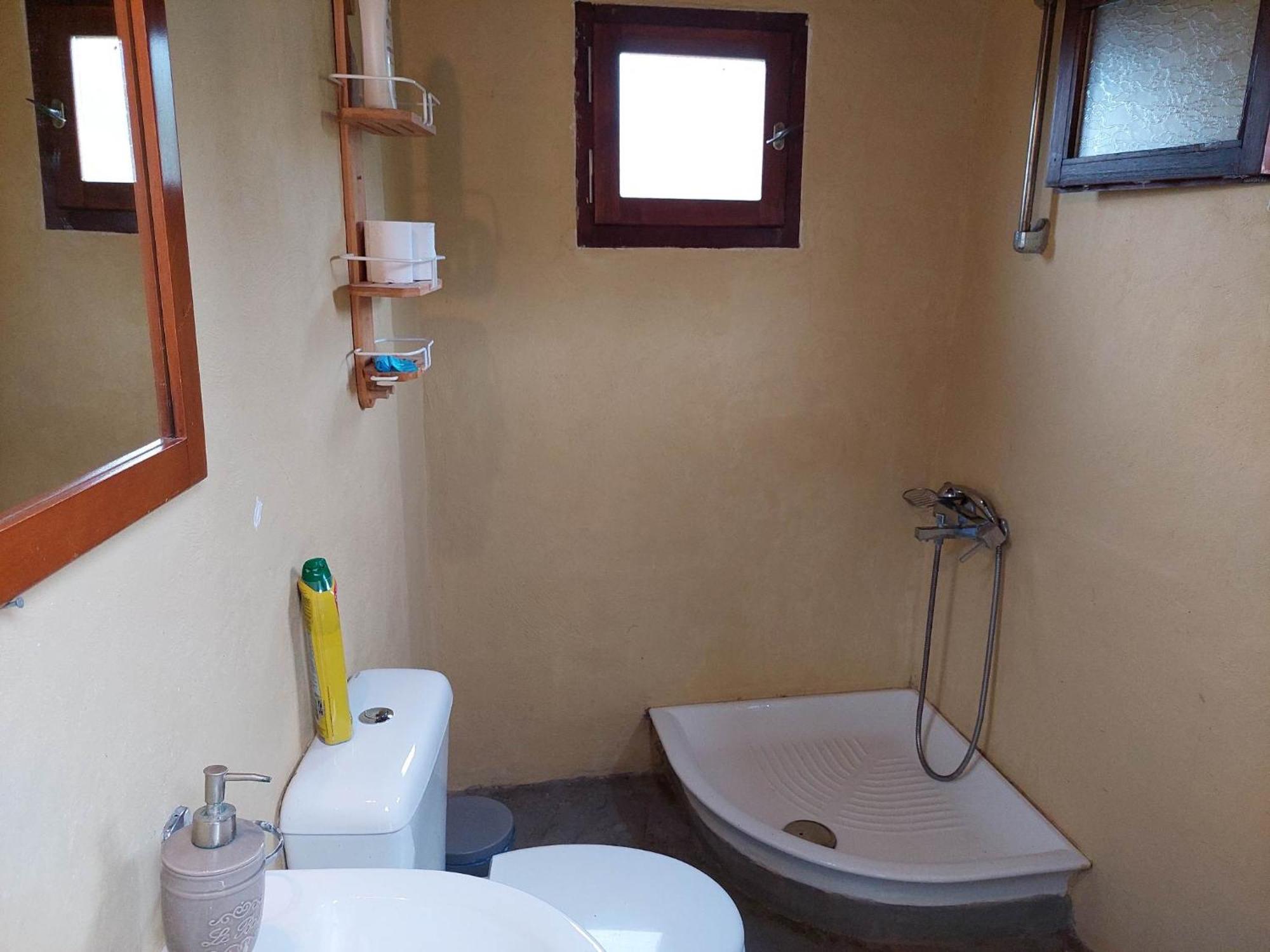 شقة Sofiana'S Garden Retreat With Private Pool Dhrapaniás المظهر الخارجي الصورة