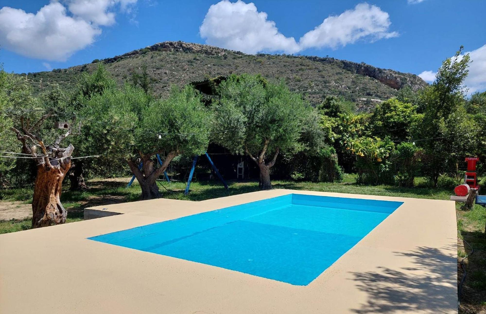 شقة Sofiana'S Garden Retreat With Private Pool Dhrapaniás المظهر الخارجي الصورة