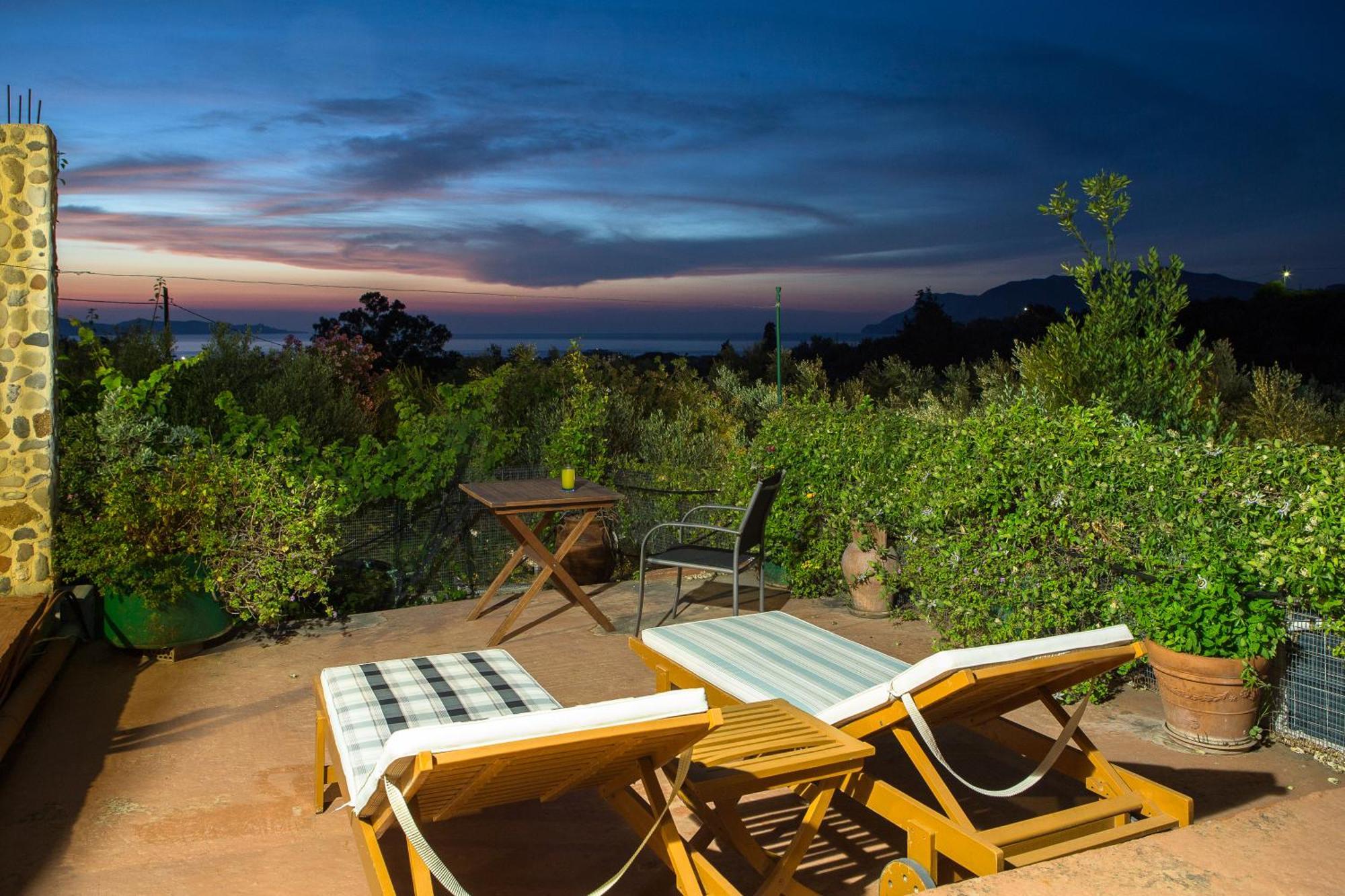 شقة Sofiana'S Garden Retreat With Private Pool Dhrapaniás المظهر الخارجي الصورة