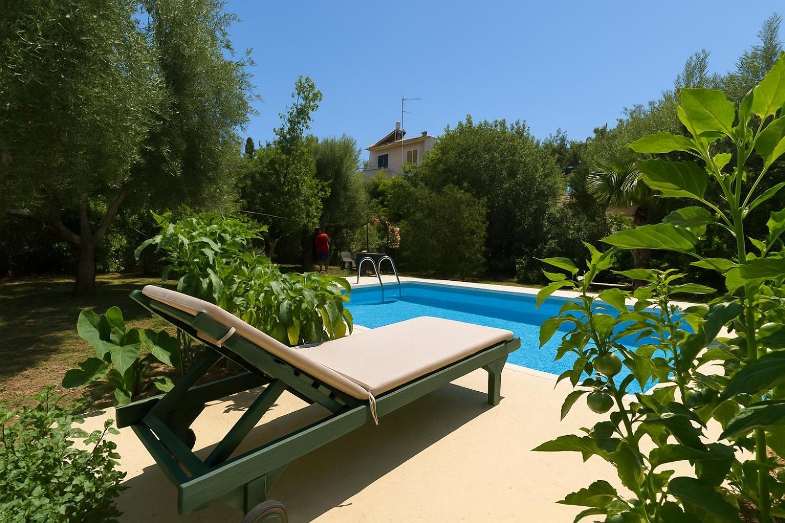 شقة Sofiana'S Garden Retreat With Private Pool Dhrapaniás المظهر الخارجي الصورة